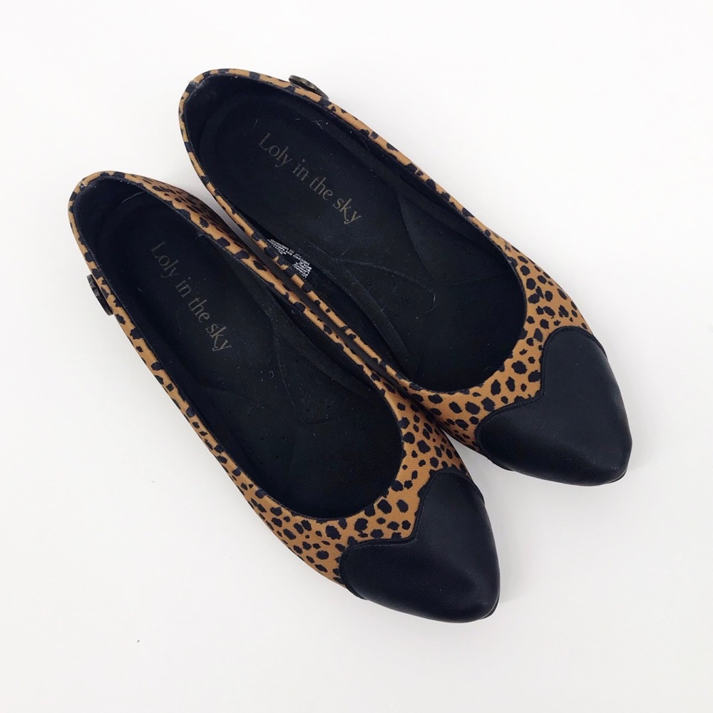 ModCloth : Loly in the Sky Animal Print Flats 8 - Picture 2 of 6